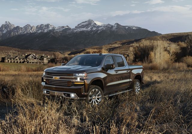 Chevrolet показала свій потужний пікап Silverado - фото 220953