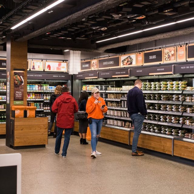 Як виглядає продуктовий магазин Amazon, в якому немає жодної каси - фото 222507