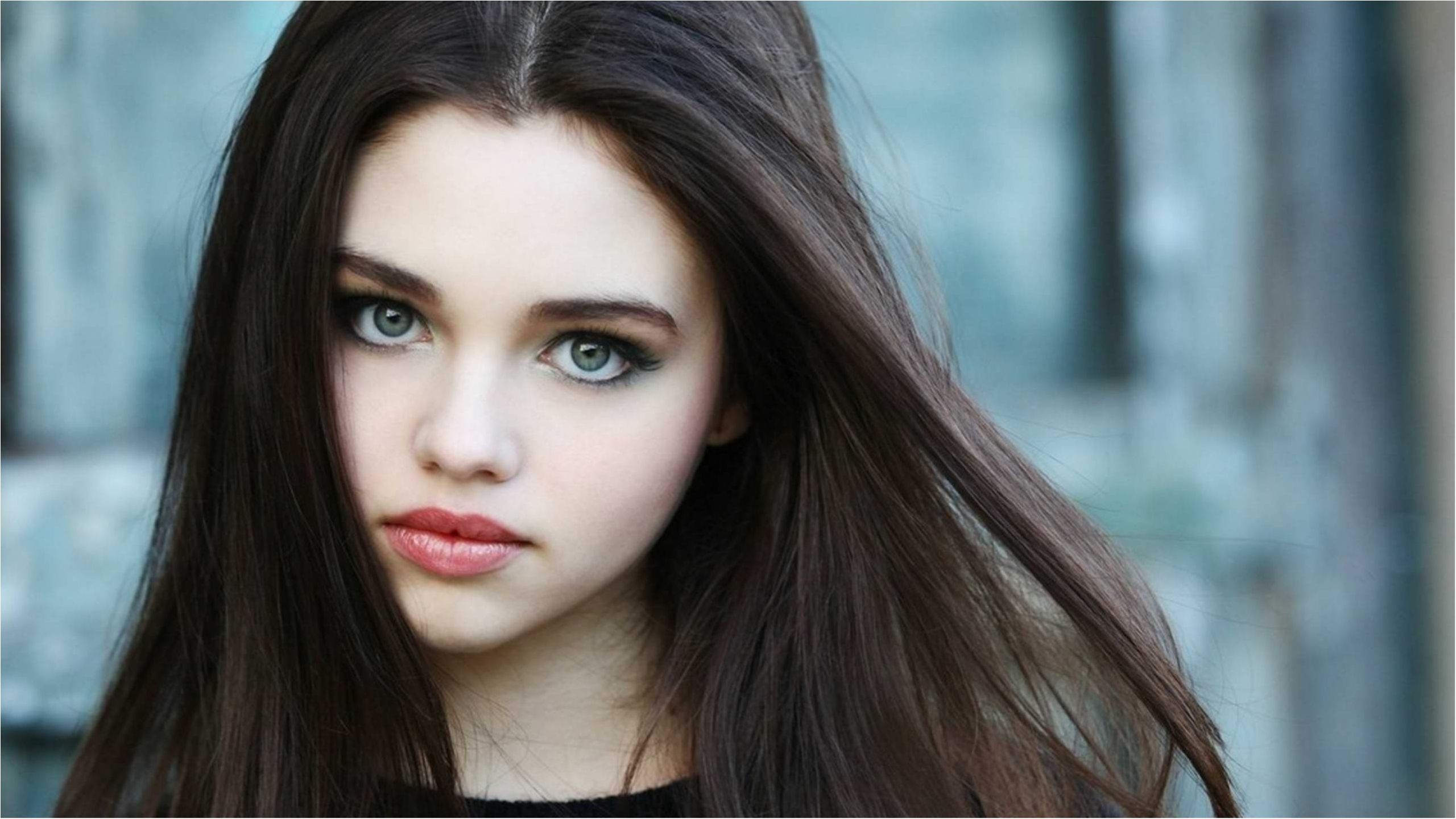 Великі виразні очі буквально гіпнотизують оточуючих - фото 1