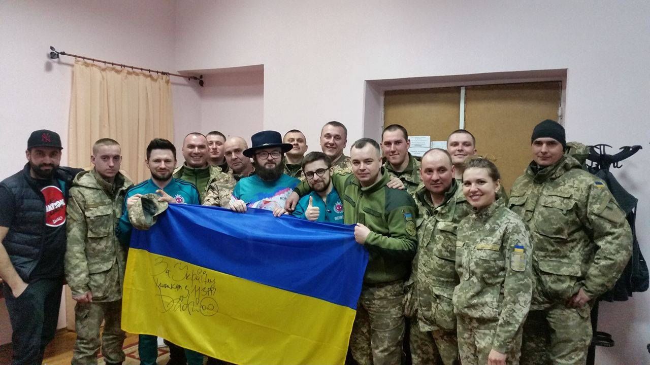 DZIDZIO розказав про найстрашніший момент зі своїх поїздок в АТО