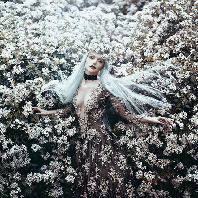 Bella Kotak - фото 219501