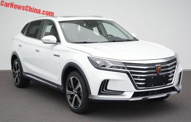 Важить вседорожник 1760 кілограмів - фото 218552