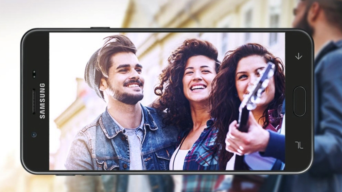 Представлено смартфон Samsung Galaxy On7 Prime (2018) - фото 1