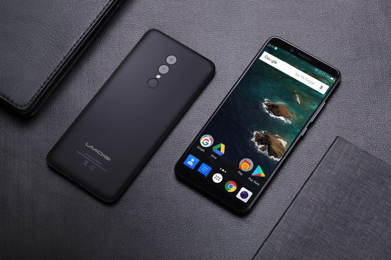 Дешева альтернатива iPhone X: в мережі показали роботу сканера обличчя на UMIDIGI S2 Lite