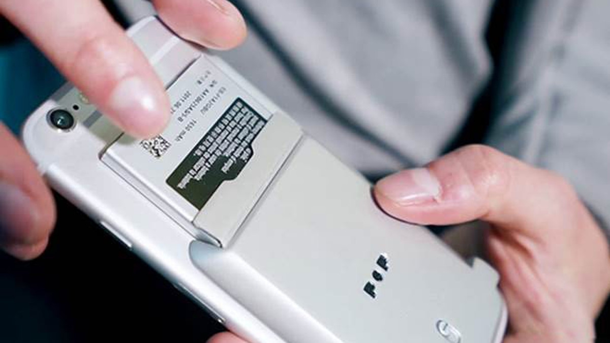У США запропонували заборонити смартфони з незнімними батареями - фото 1