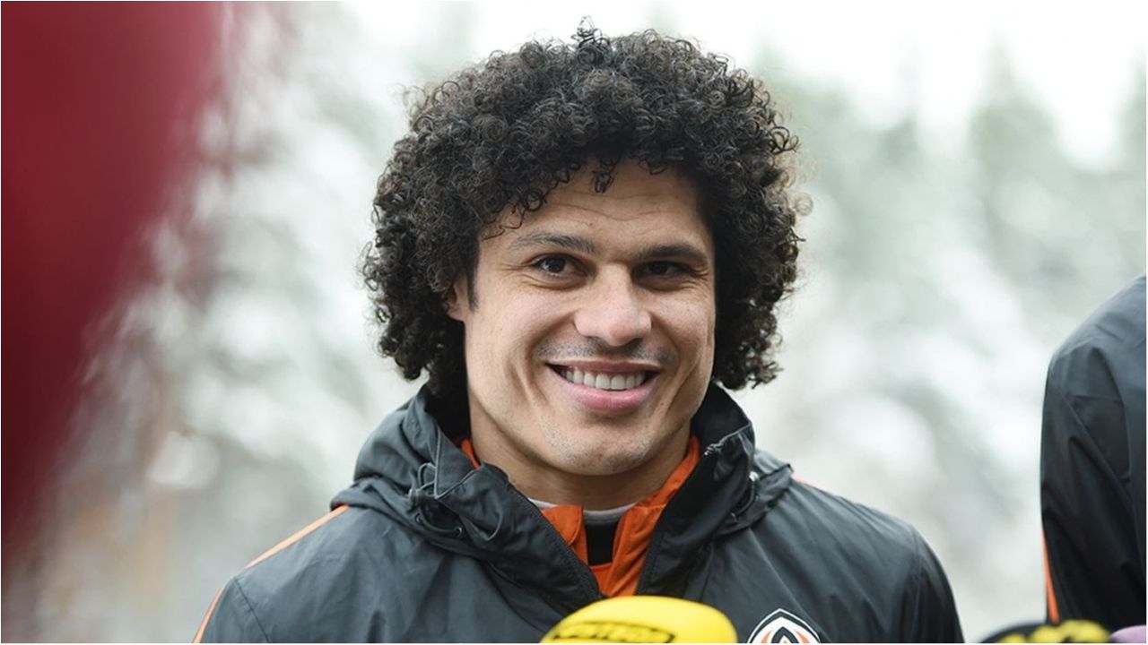 Гравцем активно цікавиться грецький "ПАОК" - фото 1