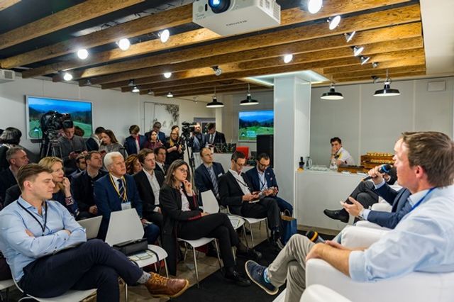 Український Дім у Давосі - фото 223020