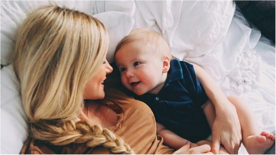 В рамках уроків співу матері розучували колискові - фото 1