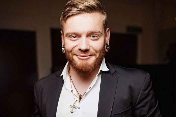 Олександр Кривошапко поділився рідкісним фото з мамою - фото 1