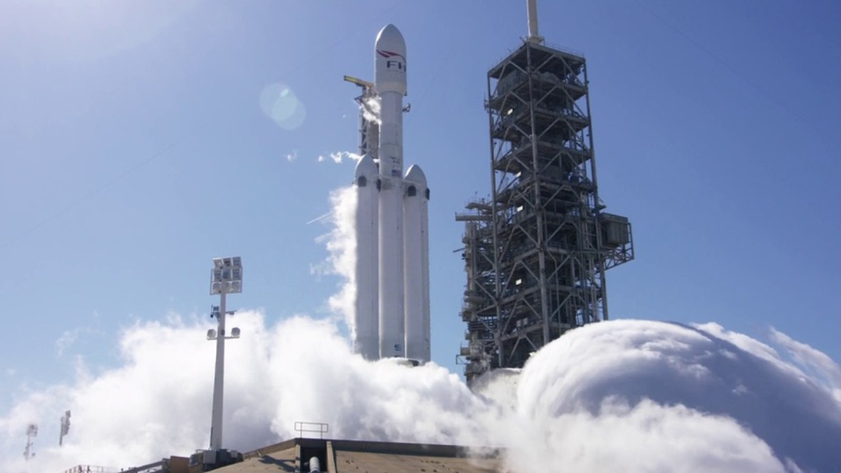 SpaceX протестувала ракету для пілотованих польотів на Марс - фото 1