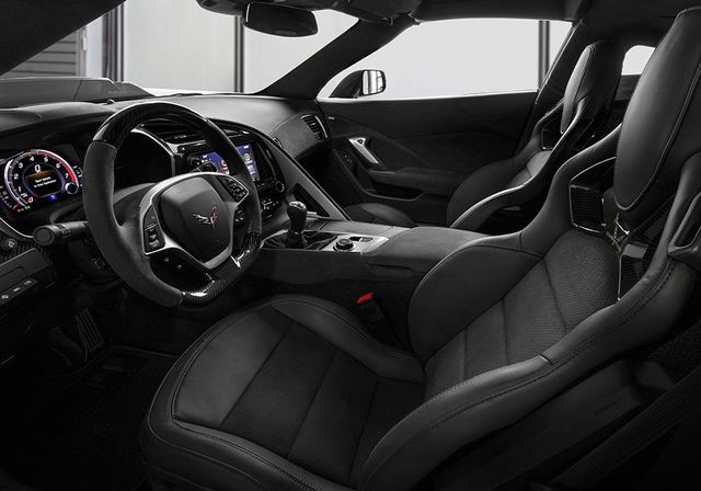 Перший новий Corvette ZR1 пустять з молотка - фото 218995