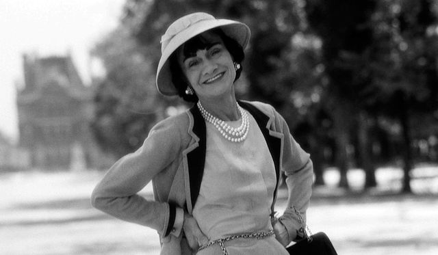 Коко Шанель мала нелегку долю - фото 220071