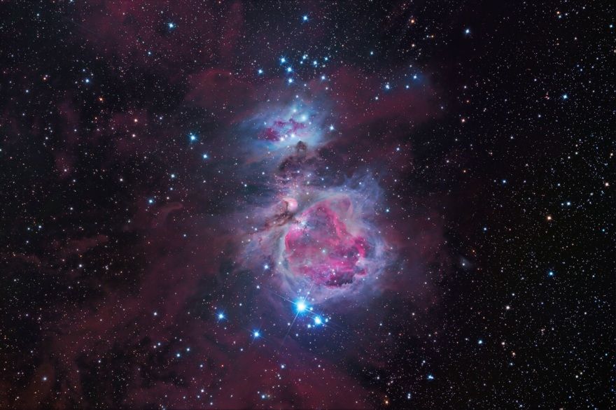 NASA опублікувало відео польоту через туманність Оріона - фото 1