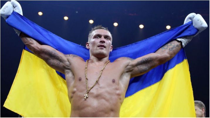 Усик виходить на бій під пісню Браття - фото 1