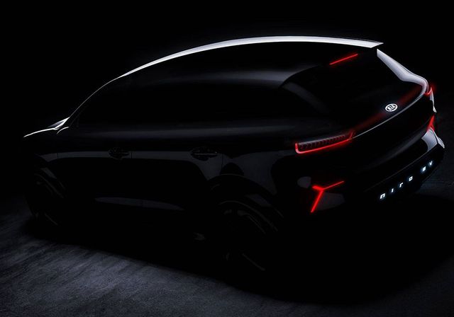 Kia показала свій концептуальний кросовер - фото 218987