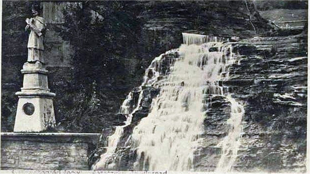 Джуринський водоспад - фото 1