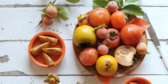 Концерти року та оригінальні рецепти з хурми: 12 січня у трьох фото - фото 220522