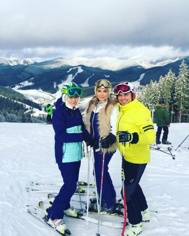 Ольга Сумська разом із сім'єю на відпочинку - фото 219152