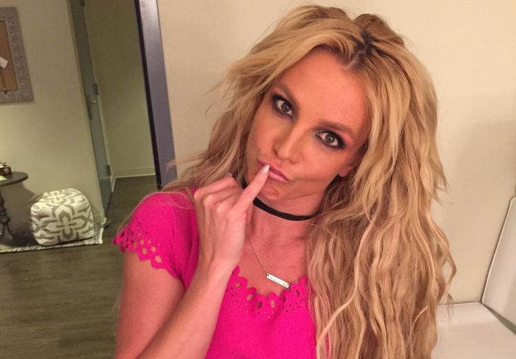 Брітні Спірс показала, як займається у спортзалі