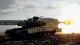 Як українські танкісти тренуються в зоні АТО: ефектне відео