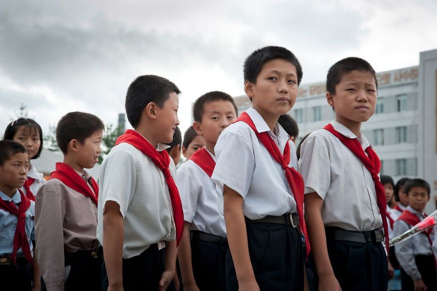 Французький фотограф показав будні жителів Північної Кореї - фото 1