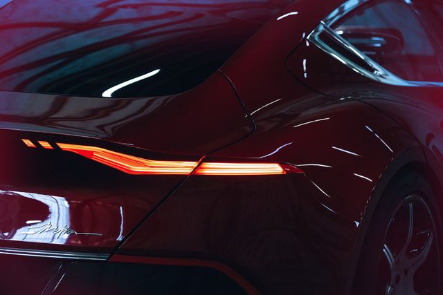 Представлено преміальний електрокар Fisker Emotion - фото 220031