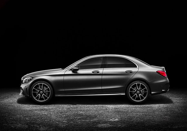 Mercedes-Benz C-Class отримав 'сенсорне' кермо - фото 227879