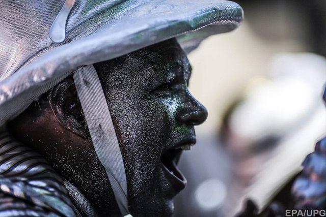 У Ріо-де-Жанейро розпочався всесвітньо відомий карнавал - фото 226860