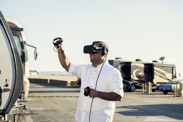 У США пастор відкрив віртуальну церкву - фото 225917