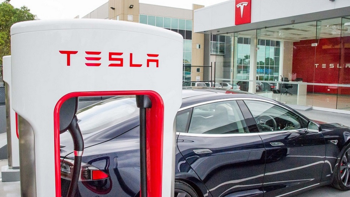 Tesla створить в Австралії віртуальну електростанцію - фото 1