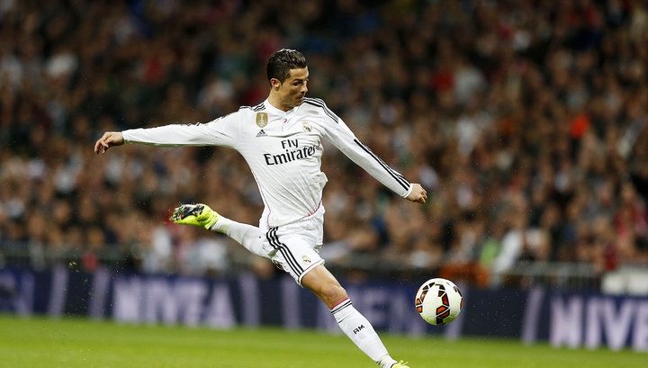 Роналду спантеличив мережу аномальним пенальті в Лізі чемпіонів: відеофакт