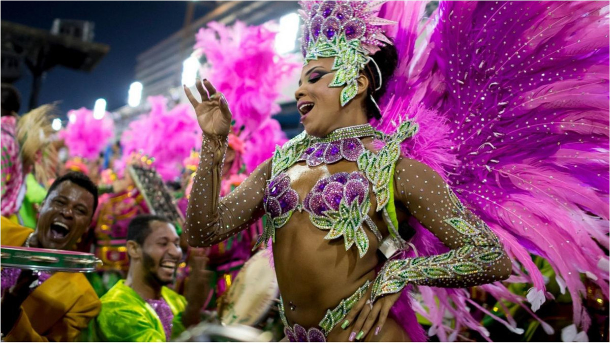 Карнавал проходить у досить скрутний для Ріо час - фото 1
