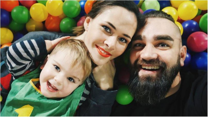 Молода пара показала підрослого сина Даниїла - фото 1