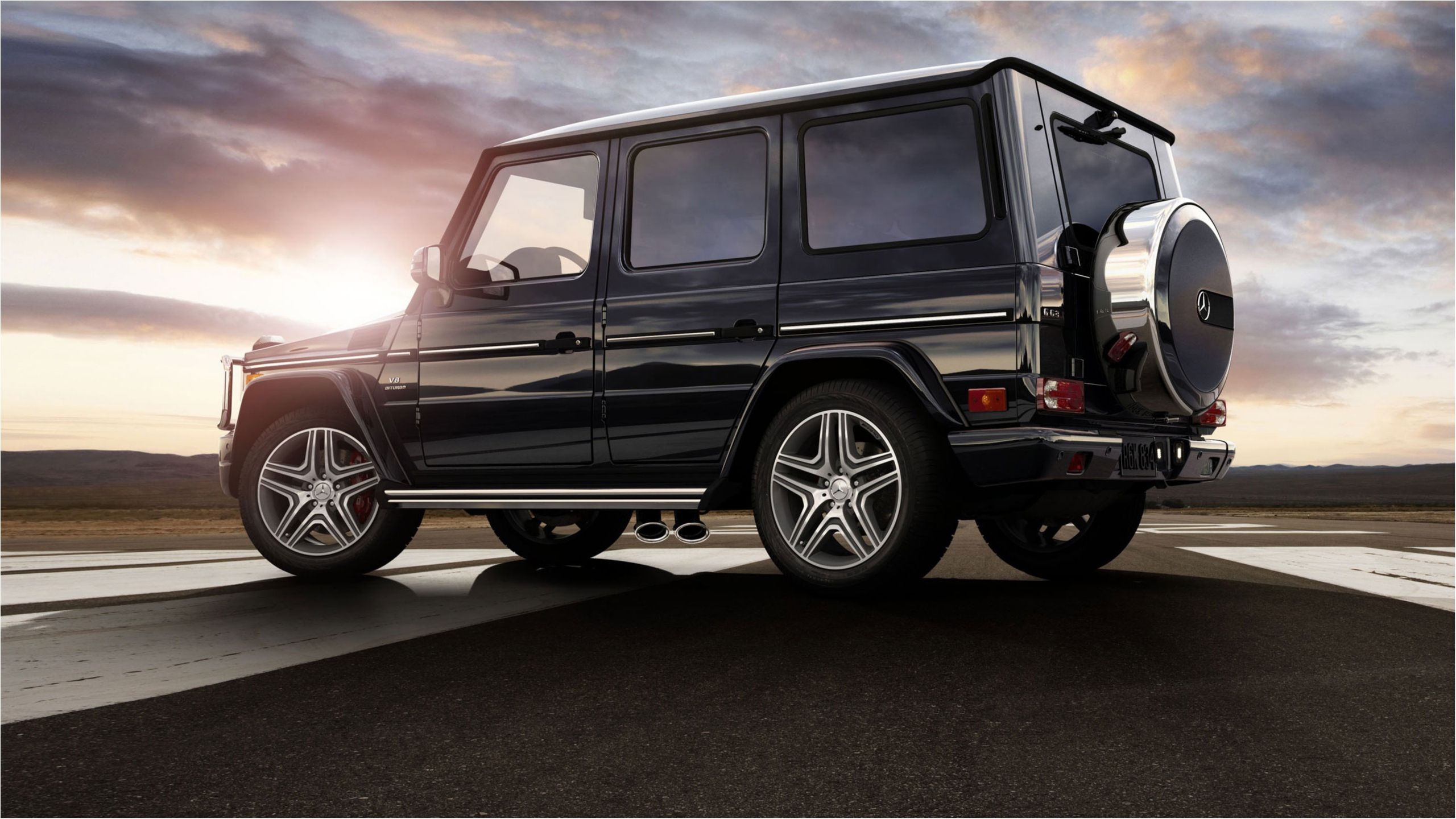 Українець перетворив свій УАЗик на копію Гелендвагена