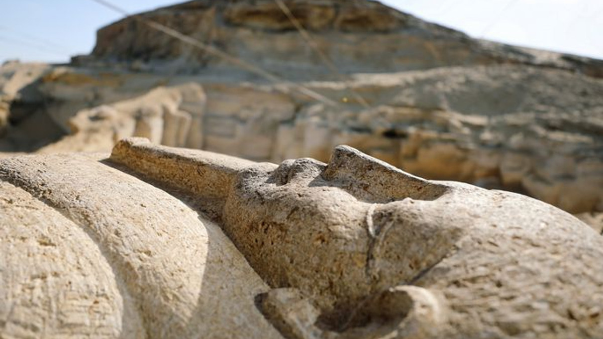 У Єгипті знайдено великий некрополь зі скарбами - фото 1
