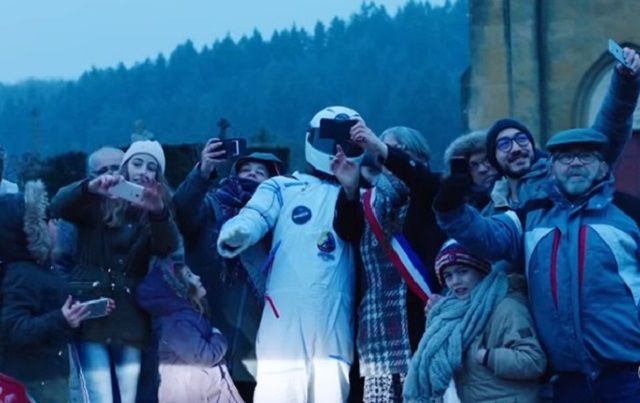 Компанія Skoda потролила Ілона Маска в відеопародії