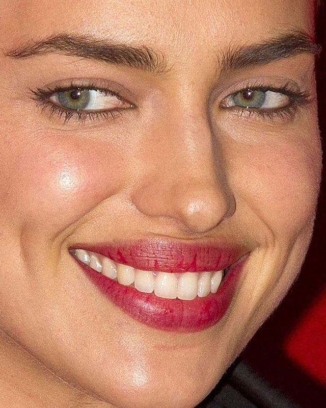 Ірина Шейк - фото 229050