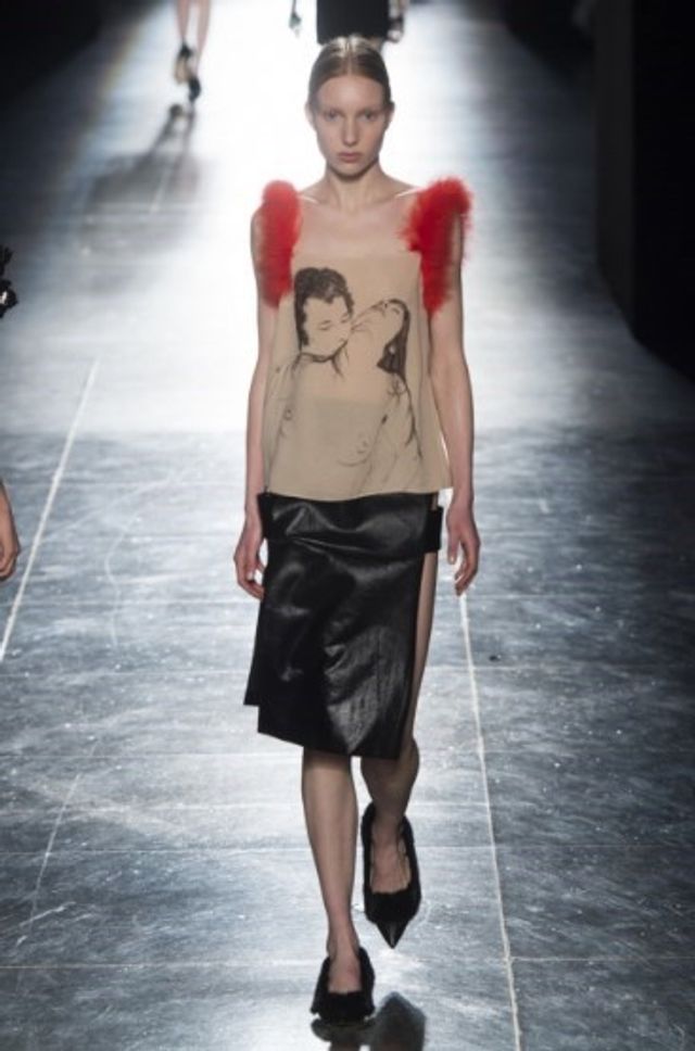 Радість сексу: у Лондоні представили унікальну лінійку модного одягу - фото 229268