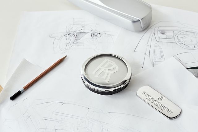 Особливий Rolls-Royce Ghost присвятять 111-річчю машини - фото 230645