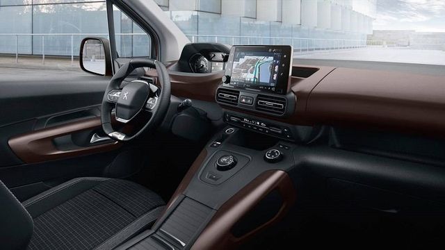 Фургон Peugeot Rifter: з'явились нові фото - фото 229487