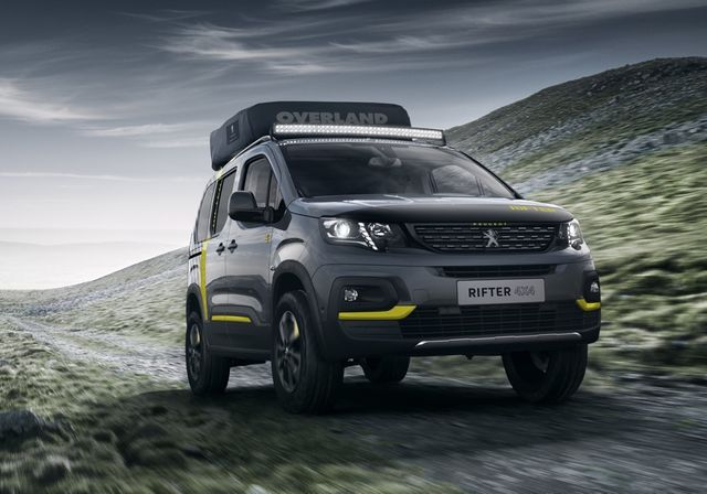 Фургон Peugeot Rifter перетворили в позашляховик для подорожей - фото 229436