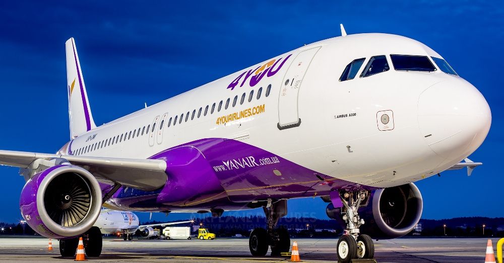 Українська авіакомпанія назвала дату запуску нового рейсу до Польщі - фото 1