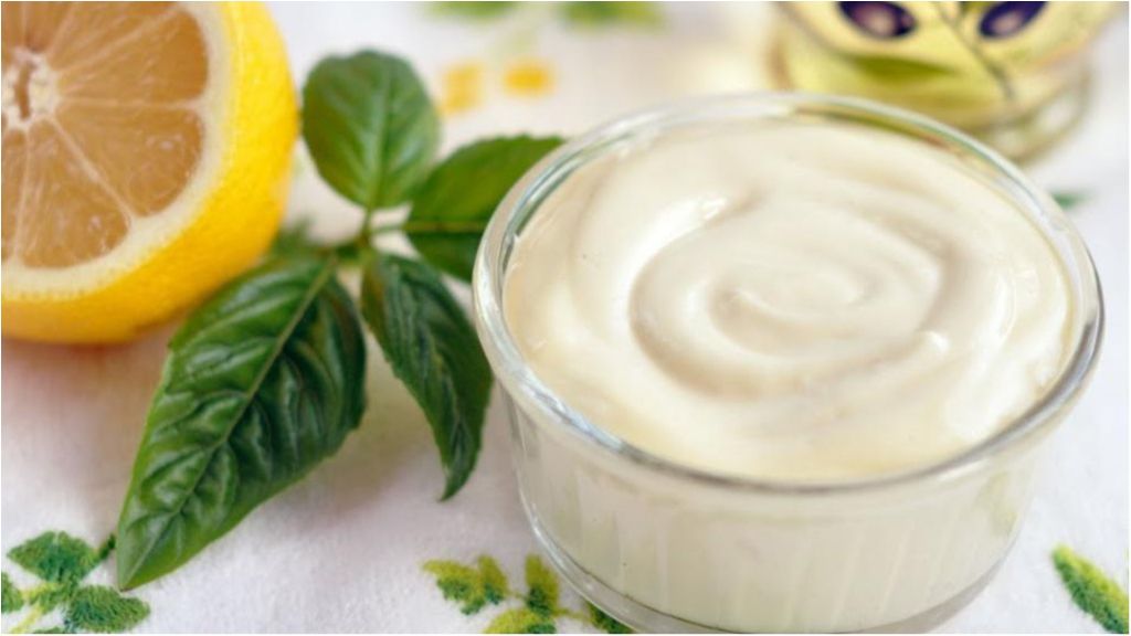 Дієтологи виправдали вживання майонезу