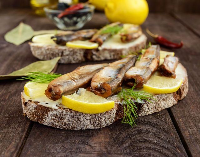 Копчена їжа - фото 230330