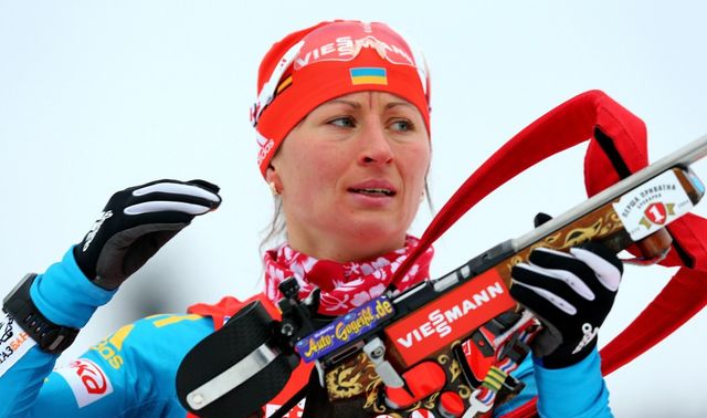 Олімпійська чемпіонка в естафеті та бронзовий призер в спринті Сочі-2014 Віта Семеренко - фото 226870