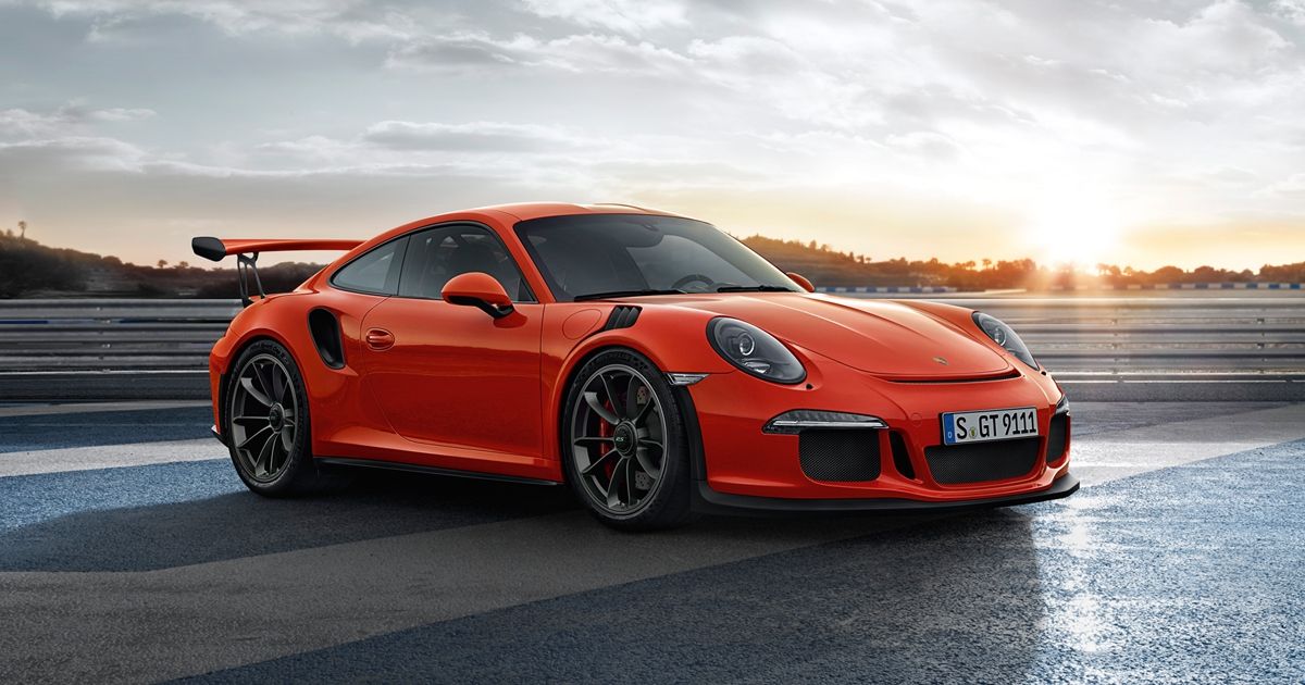 У мережі з'явилися фото оновленого Porsche 911 GT3 RS