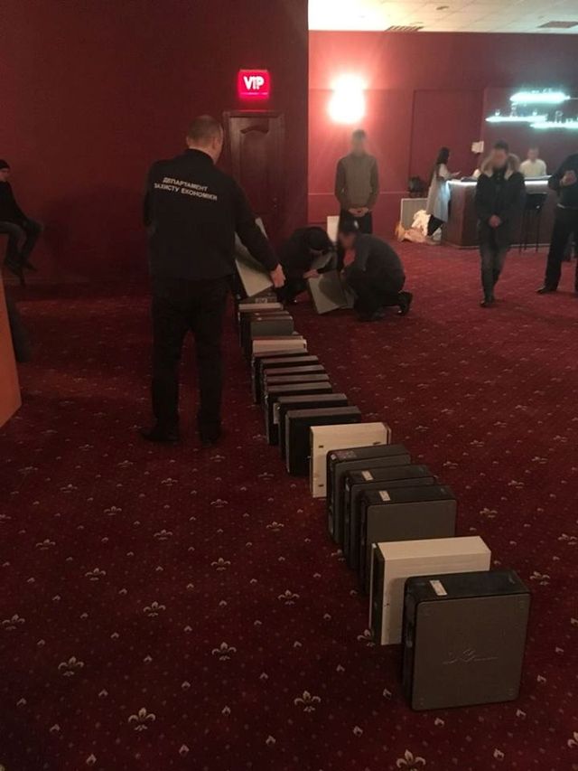 Нарнія: у Києві викрили незвичайне підпільне казино- фото 226163