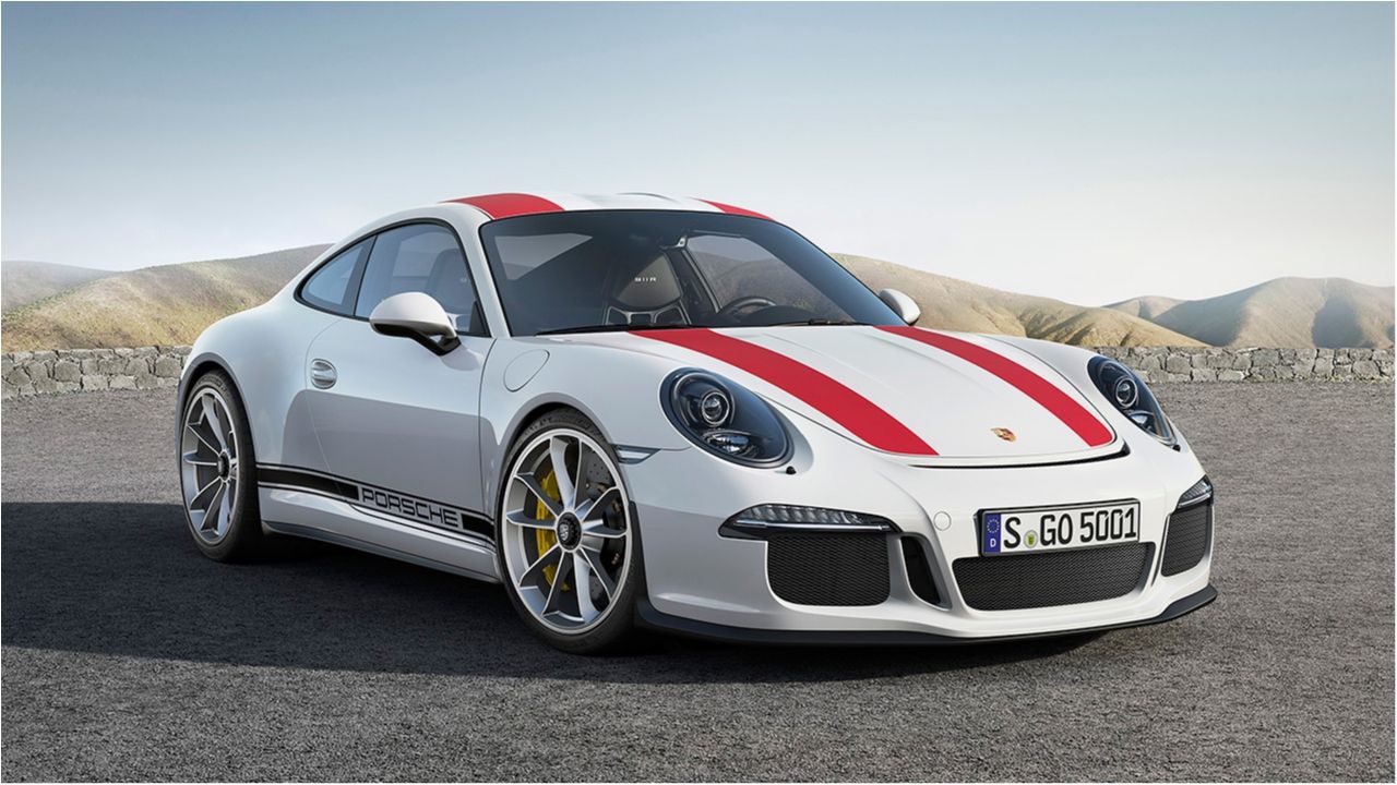 В Україні засвітився найшвидший автомобіль Porsche