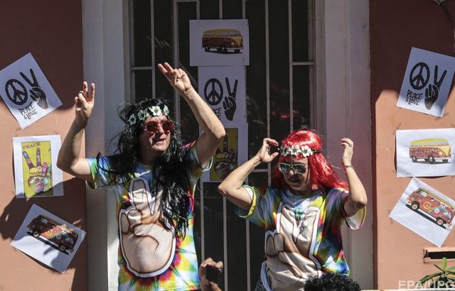 У Ріо-де-Жанейро розпочався всесвітньо відомий карнавал - фото 226859