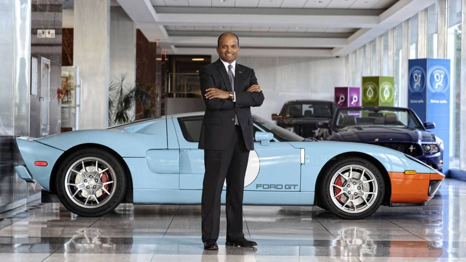 Главу американського Ford звільнили, і ось чому